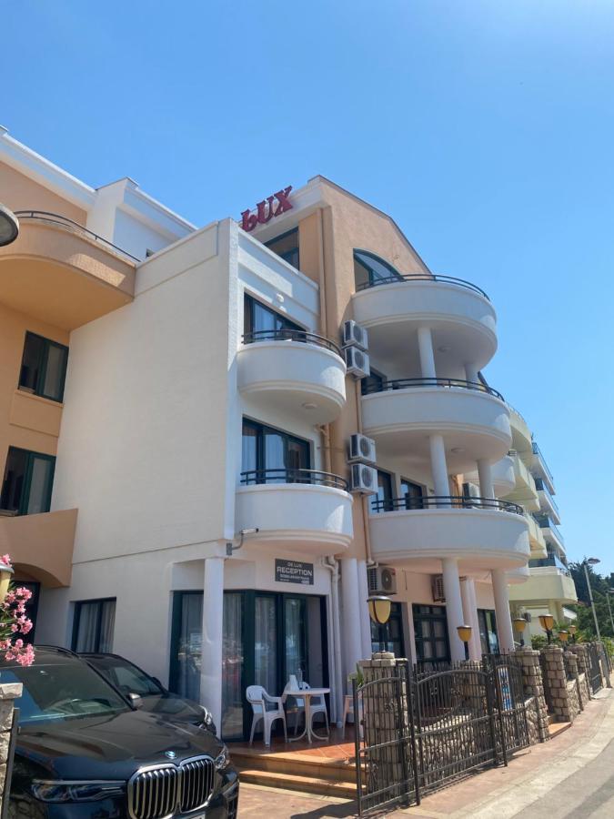 Delux Apartmani Dobra Voda Exterior foto